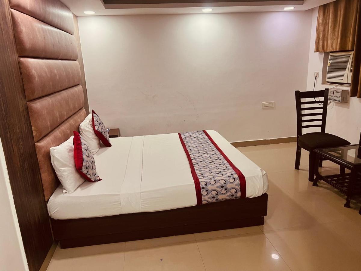 Hotel Asian Plaza Delhi Airport New Delhi Exterior photo